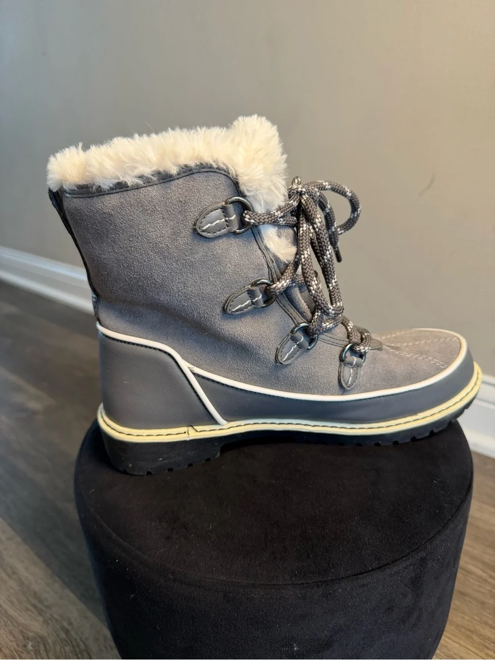 Aldo Gray Faux-Fur Lined Lace-Up Winter Boots